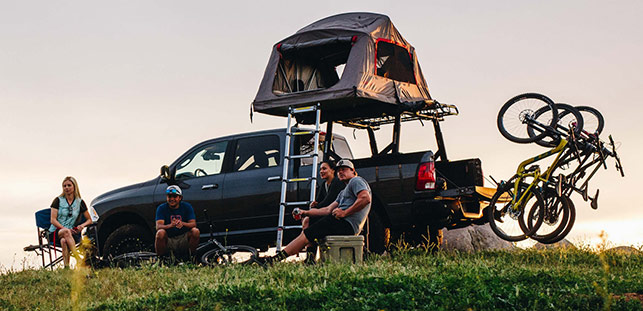 vertical hanging mountain bike rack