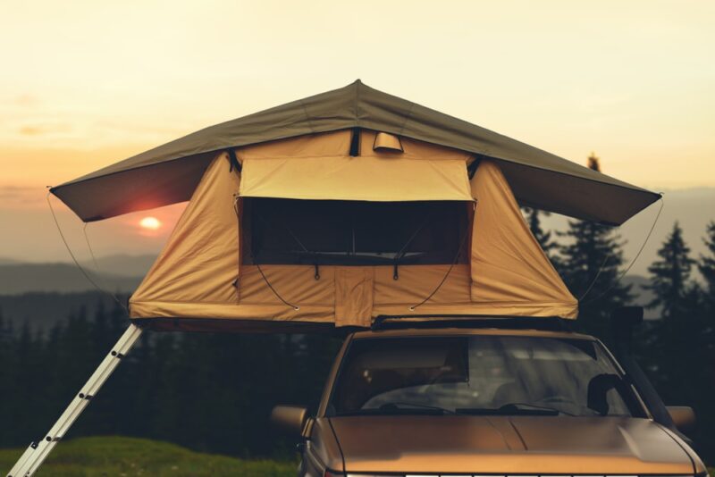 5 Reasons to Invest Money for Rooftop Tents | Calgary Hitch Shop